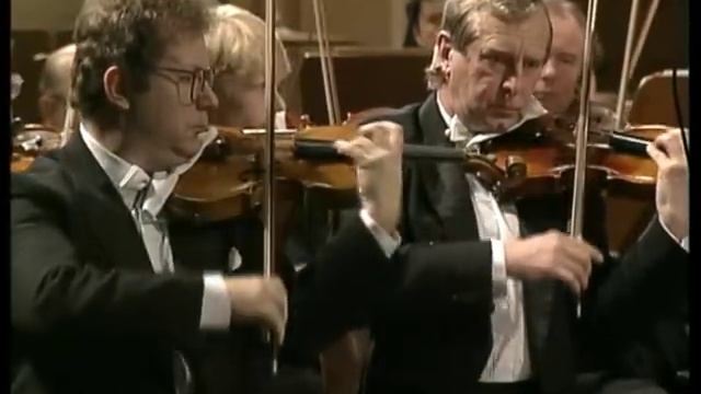 Leoš Janáček - Glagolitic Mass (Česká filharmonie, Sir Charles Mackerras) смотреть онлайн