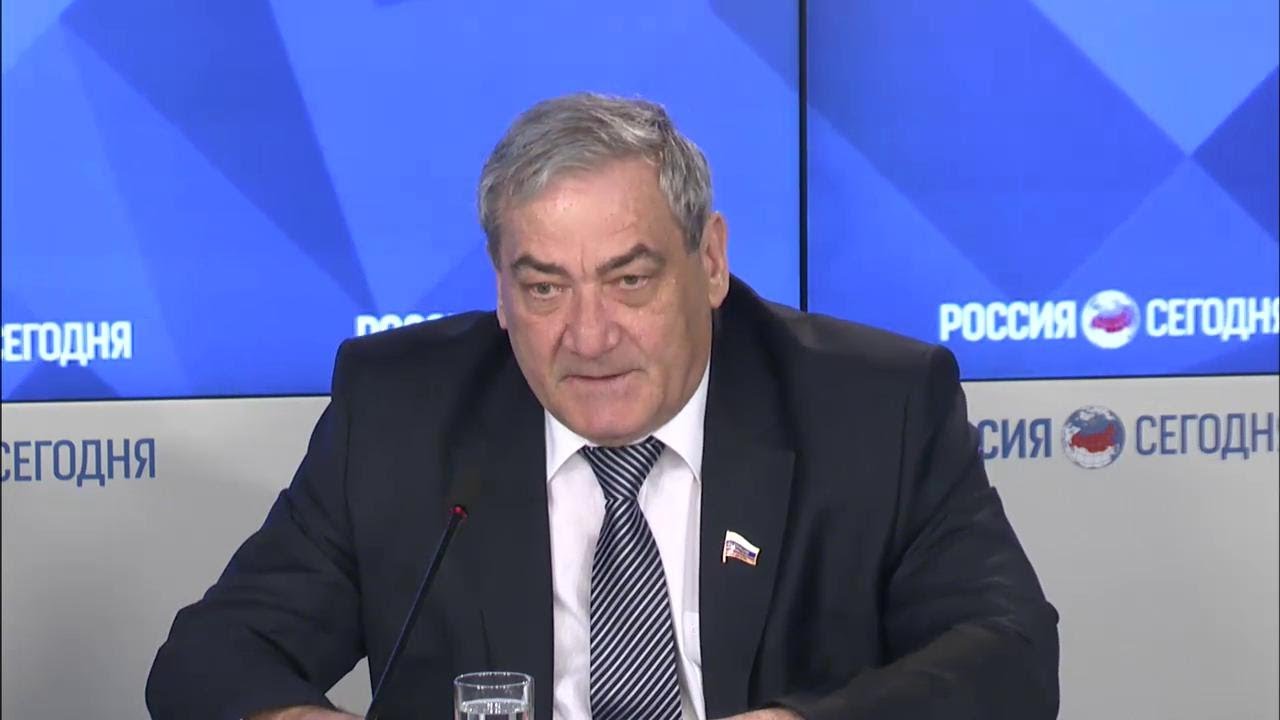 Экономическая политика России. Что нужно менять. смотреть онлайн