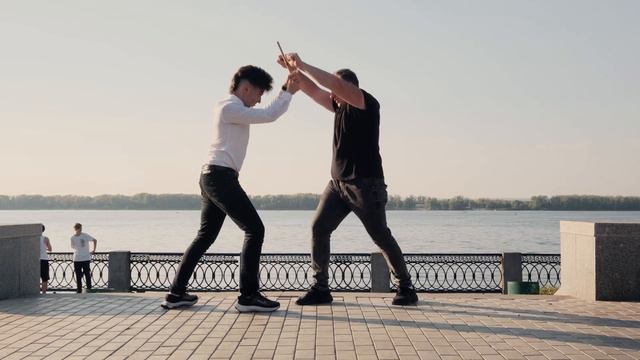 Не сдавайтесь смотреть онлайн