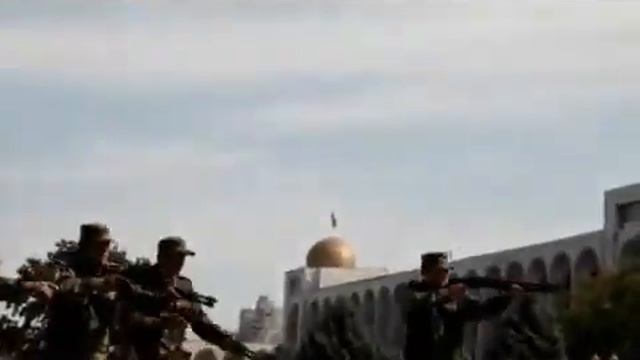 3 октября 2012 г. "Штурм" Парламента Киргизии смотреть онлайн
