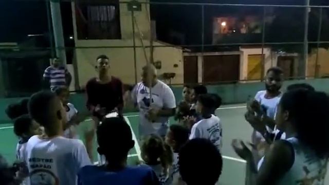Redentor Capoeira Hino Com As Crianças
