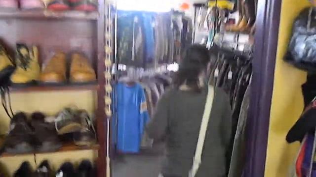 Groovy Deals store,cholthing,furniture,appliances,collectables,disount prices Arcata Ca смотреть онлайн