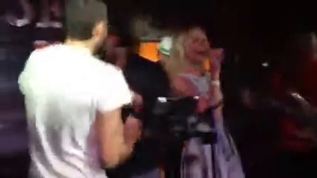 Александр Ревва, Владимир Кристовский и Ирина Ортман "не позвонишь" смотреть онлайн