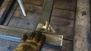 Варим раму для вездехода типа Лесник на кухонном столе )))