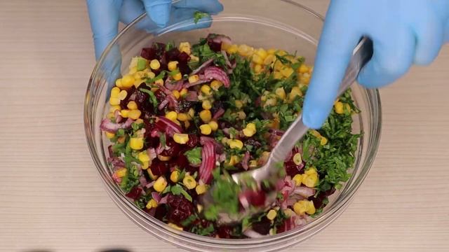 Простые и вкусные САЛАТЫ на каждый день и праздники! Эти рецепты вам захочется повторить! смотреть онлайн