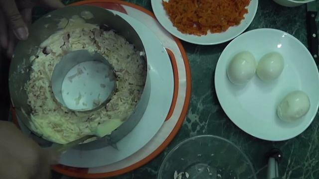 Салат "Невеста " с добавлением киви #Рецепты смотреть онлайн