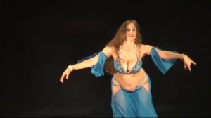 Sadie Marquardt - Drum Solo - Pregnant Belly Dancer.