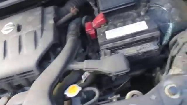 NISSAN TIIDA смотреть онлайн