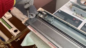 Разобрать вязальную машину. Dismantling Brother knitting machine. Part 1