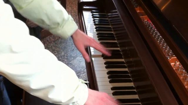 Kostya_zzz - "бесконтактное пианино" смотреть онлайн