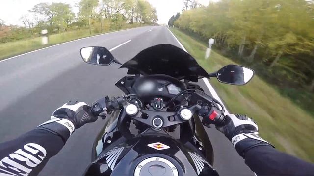 Honda CBR 650f 48ps RAW RIDE | 10 Minutes of Soundporn смотреть онлайн