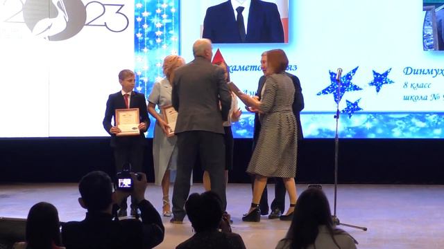 В Азнакаево наградили лауреатов и дипломантов ежегодной премии «Чулпан» смотреть онлайн