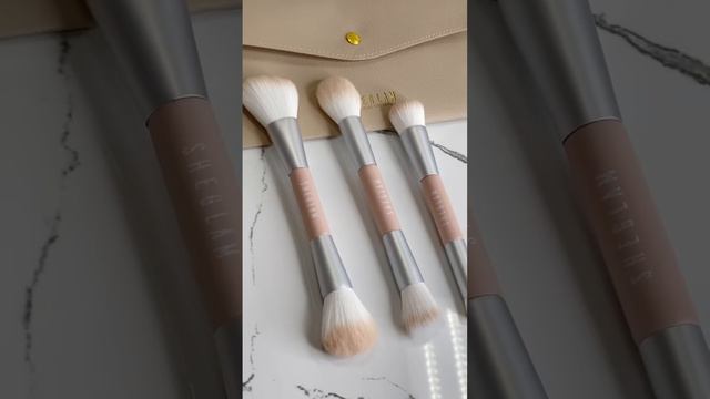 Набор качественных кистей для макияжа с чехлом смотреть онлайн