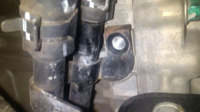 Número do Motor Sorento EX2 2.4 G25 12/12 смотреть онлайн