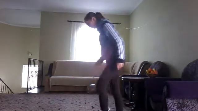 Невидимая коробка челлендж! INVISIBLE BOX CHALLENGE. смотреть онлайн