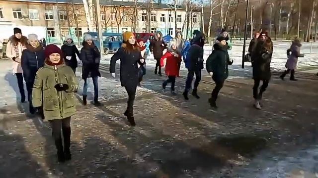 Праздник "В кругу друзей" смотреть онлайн