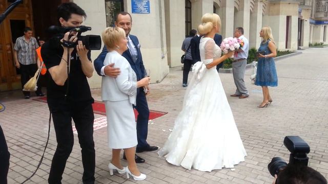 ЭКСКЛЮЗИВ СТАРХИТА: Лера Кудрявцева расплакалась на собственной свадьбе смотреть онлайн