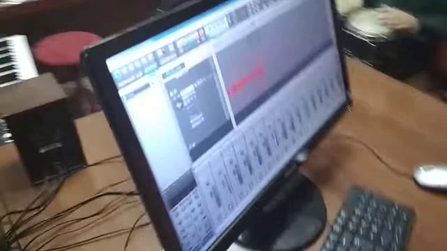 "Gloria" в процессе записи(2) смотреть онлайн