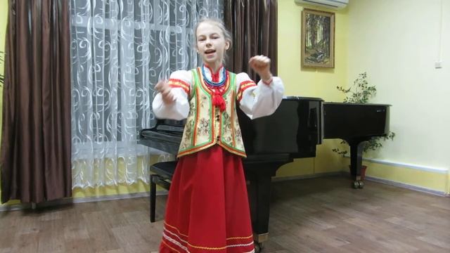 Гаврилова Дана Владиславовна, г.Новороссийск, 10 лет, "Балалаечка играет, балалаечка поёт" смотреть онлайн
