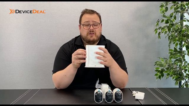 Arlo Ultra 2 Spotlight Camera: Review & Unboxing смотреть онлайн