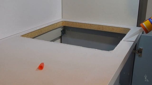 Монтаж мойки из искусственного камня в ДСП столешницу смотреть онлайн