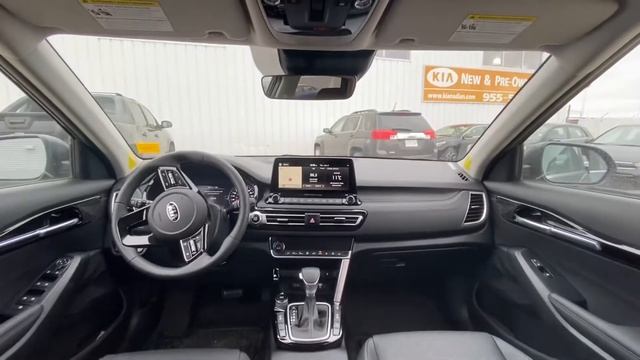 2021 Kia Seltos EX Premium смотреть онлайн