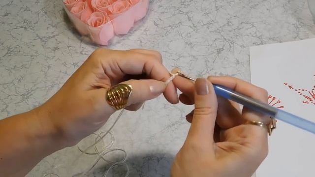 Учимся вязать крючком летнее платье "Flowers". Как правильно связать круглую горловину. смотреть онлайн