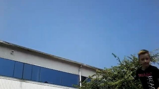 Влог:на батуте смотреть онлайн