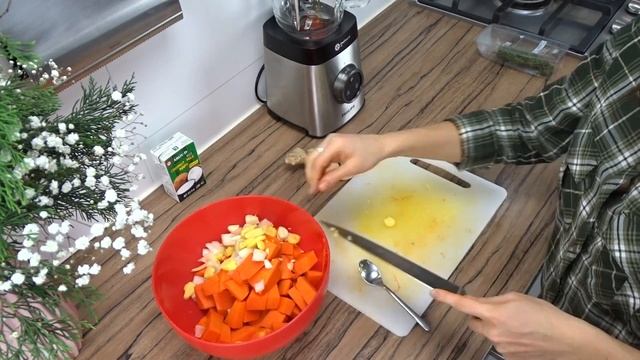 Creamy pumpkin soup / Гарбузовий крем-суп смотреть онлайн