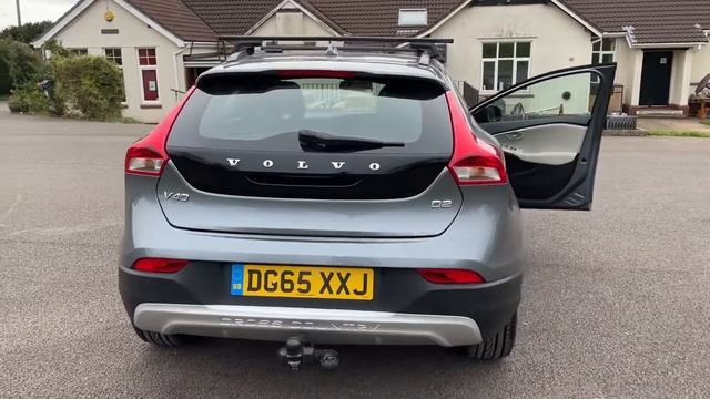 Volvo v40 Cross Country (Used Cars Of Somerset) смотреть онлайн
