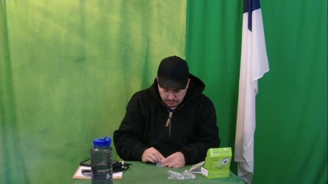 #EasyHomeFingerPulseOximeter EasyATHome Deluxe Fingertip Pulse Oximeter With OLED Display In 4 Dire