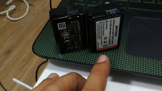 Unbox and review BATMAX NP-FW50 สำหรับกล้องsony смотреть онлайн