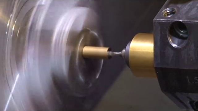 Rotary Broaching on a HAAS SL10 CNC Lathe смотреть онлайн
