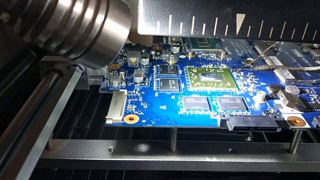 Ремонт ноутбука Dell Inspirion 3537 (LA-9982p) смотреть онлайн