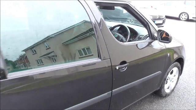 Skoda ROOMSTER 1.6 TDI CR 105 SE Plus 5dr U52475 смотреть онлайн