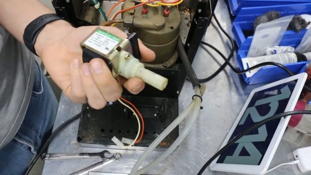 Rancilio Silvia Pump Diagnosis & Replacement смотреть онлайн