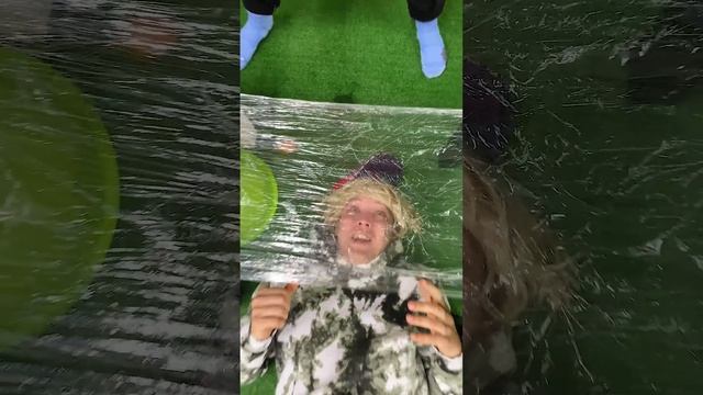 попробуй не моргунть смотреть онлайн