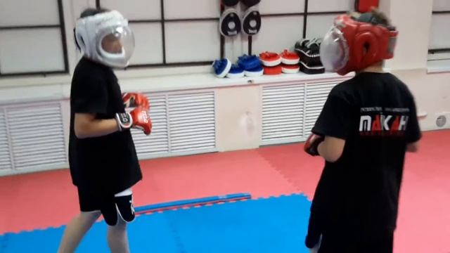 Поединок Тай Кик, в ограниченной площадке. смотреть онлайн