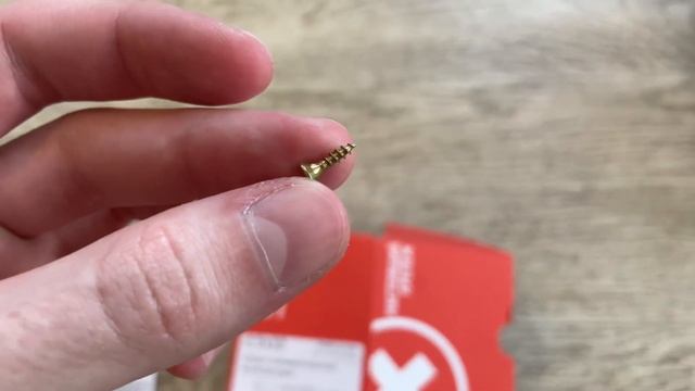 Шуруп универсальный 2.5х10 мм желтый цинк (2000 шт в упаковке) STARFIX, Артикул: SMC1-100390-2000 смотреть онлайн