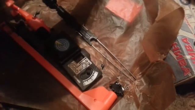 Игрушки СССР Открываем заводскую коробку и обзор Вертолет B-84 смотреть онлайн