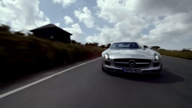 Mercedes SLS AMG with David Coulthard in 3D Movie смотреть онлайн