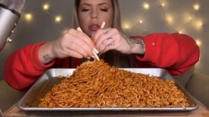 ASMR 10X NUCLEAR FIRE NOODLES CHALLENGE!! (EATING SOUNDS) *FAIL* MUKBANG 먹방 HUNNIBEE ASMR