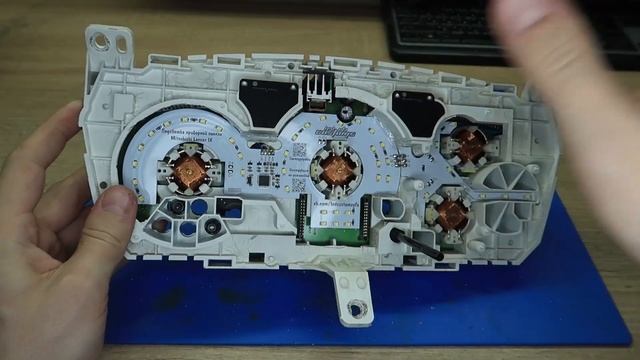 Mitsubishi Lancer IX | Инструкция по монтажу платы подсветки в приборку (версия ECO) смотреть онлайн