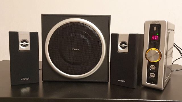 Акустическая система 2.1 Edifier HCS2330