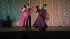 где мы с тобой танцуем вальс )))