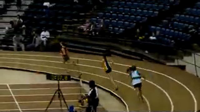 2010 Copps Indoor Womens Open 1500m смотреть онлайн