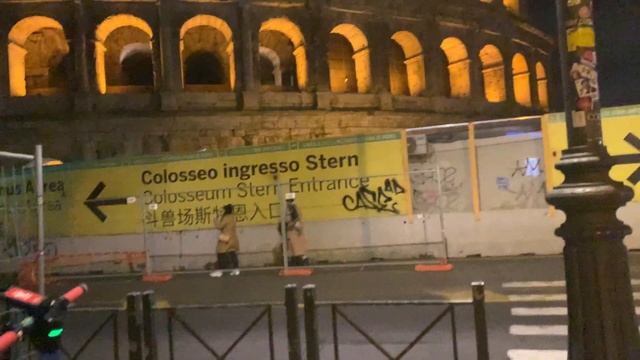 В Рим на Рождество. Перелет. ЗАБЫЛИ ноут в САМОЛЕТЕ! Обзор квартиры. смотреть онлайн