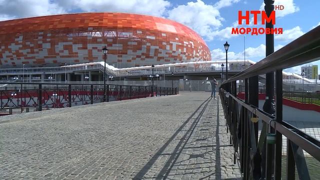 Свадебные замки на историческом мосту смотреть онлайн