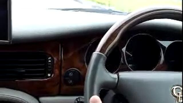 Daimler Super V8 0-130 km/h смотреть онлайн