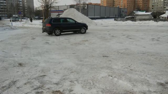 VW TOUAREG 2005 3.0D смотреть онлайн